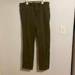 J. Crew - Broken In - Men’s Dark Green Chino - 33x32